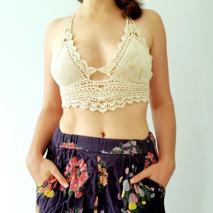 Sandlide Bralette Crochet pattern by Lēlē Stern