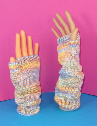 Self Striping Fingerless Slouch Gloves