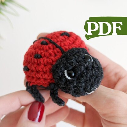 Crochet ladybug amigurumi pattern