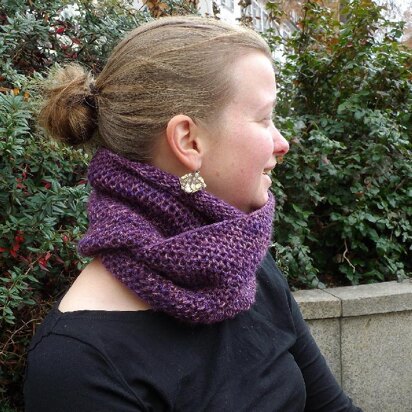 Honeycomb cowl