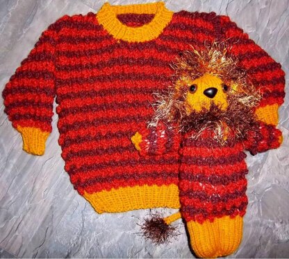 Child's Snazzy Sweater & Toy Lion Set