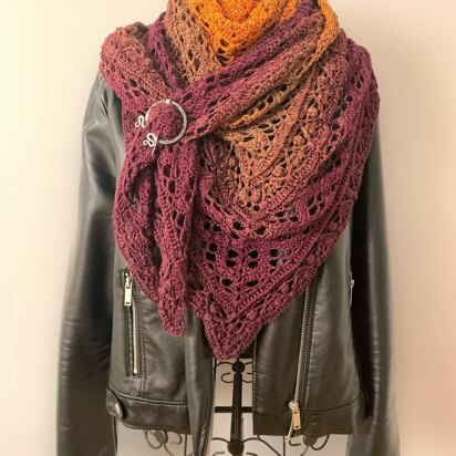 Triangular Scarf "Chadisia"