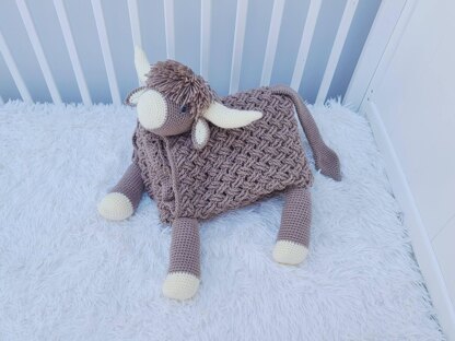 3in1 Highland Cow Folding Baby Blanket