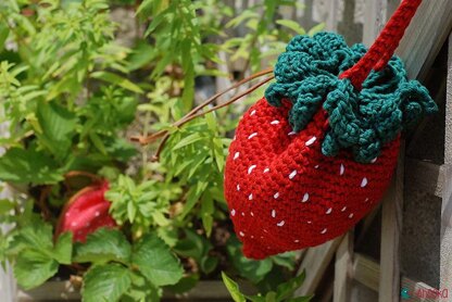 PDF PATTERN : Strawberry Bag Crochet Pattern Fruit Purse Crochet Pattern  Handbag Crochet Tutorial Crochet Accessories Patterns 