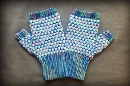 Color Drops Fingerless Gloves