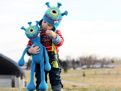 Plutonian Paul Alien Monster Hat and Toy