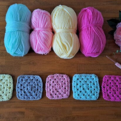 Crochet Classic Granny Square Easy Pattern