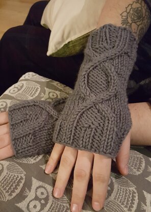 Wristwarmers for boyfriend