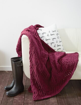 Angled Eyelets Blanket in Bernat Blanket