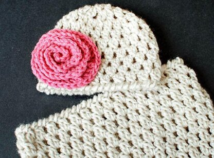 Newborn Bunting and Hat (with optional Flower)