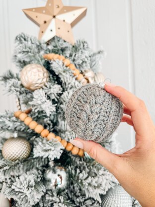 Autumn Wheat Bauble Ornament