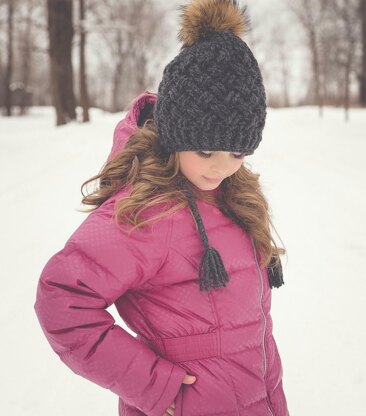 Chunky Diagonal Weave Pom Pom Slouch