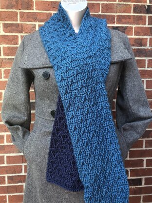 Peaks Scarf