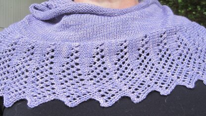 Easy Loch Katrine Shawlette