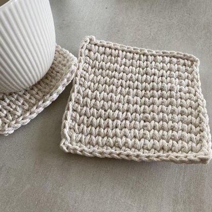 Knit Stitch Coaster / Pot Holder