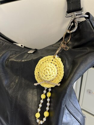Mini Straw Hat keychain Crochet pattern