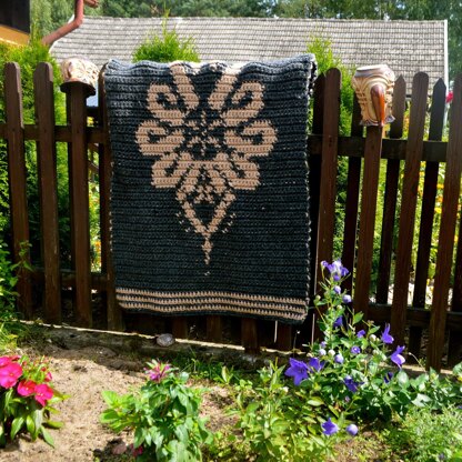 Parzenica Folk Rug