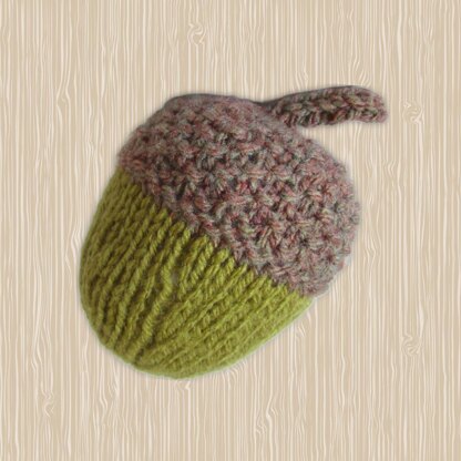 Acorn pincushion