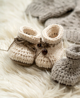 Baby Shoes Ivelle in Hoooked Somen - Downloadable PDF