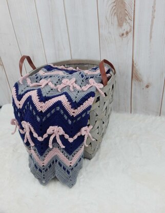 Wrapped in Ribbon Chevron Blanket