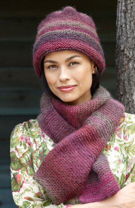 Striking Hat and Scarf in Lion Brand Amazing - 90306B