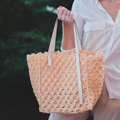 Fleur raffia bag