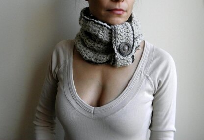 Button strap Cowl, loop scarf,  neckwarmer