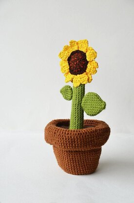 Sunflower in Pot Amigurumi Crochet Pattern