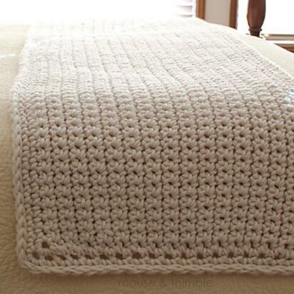 Hometown Bed Runner 9676