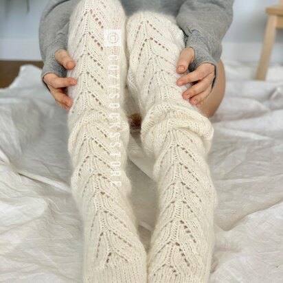 Lace thigh high socks