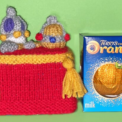 Royal Crown Jewels Orange Cover Coronation 15cms - knitting pattern