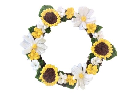 A Ring of Everlasting Summer Flowers