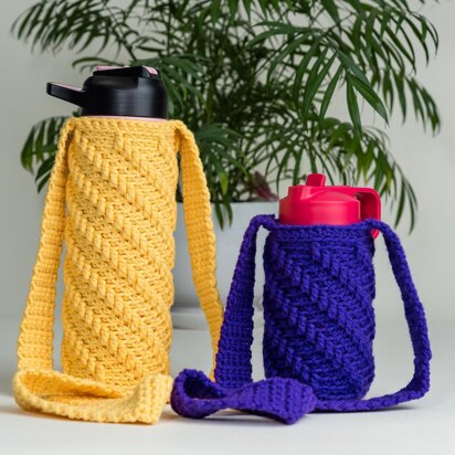 The Gemini Water Bottle Pouch