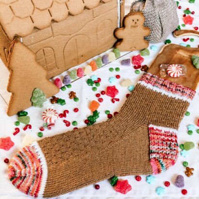 Iced Gingerbread Socks