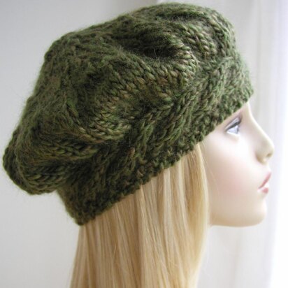 Weekend Cable Beret