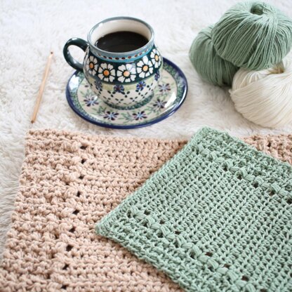 River's Edge Dishcloth and Hand Towel Set