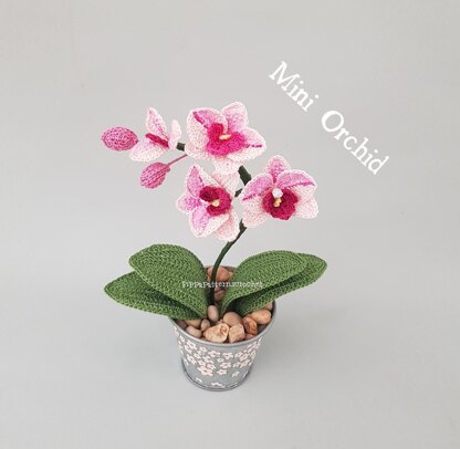 Mini Moth Orchid Crochet pattern by Pippa Patterns | LoveCrafts