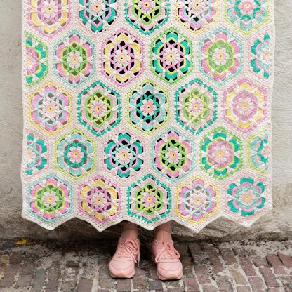 The Garden Party Blanket