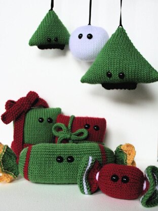 Knit your own Amigurumi Christmas