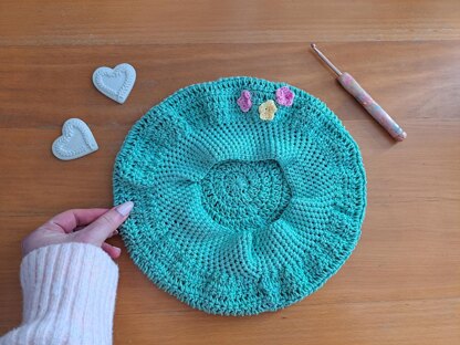 Crochet Pastel Flower Beret Pattern