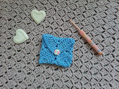 Crochet Delicate Purse Pattern