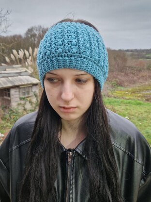 Melian Earwarmer