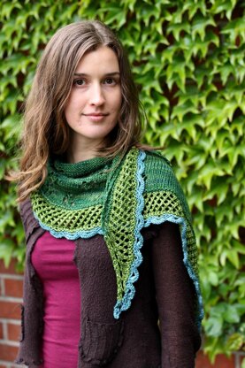 In Bloom Shawl