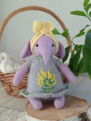 Elephant knitting pattern