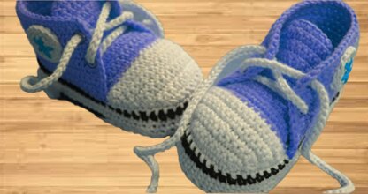 Baby converse crochet deals pattern