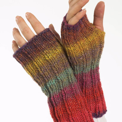 Fingerless Gloves in Plymouth Boku - F190