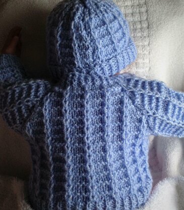 Little Loops baby cardigan