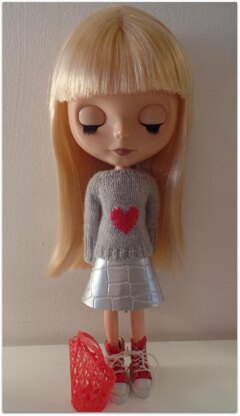 Heart sweater for 12" Blythe