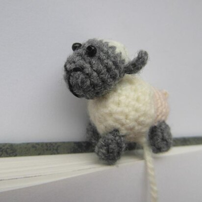 Unraveled sheep bookmark