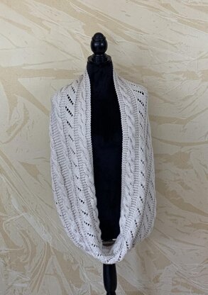 Infinity Scarf with Cables and Lace Stripes
